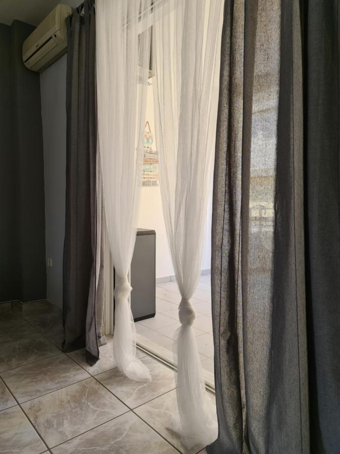 Seaside Apartment In Xilokastro - Selene By Booking Kottas Xylokastro Exterior photo