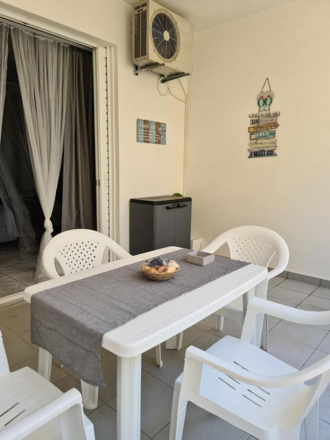 Seaside Apartment In Xilokastro - Selene By Booking Kottas Xylokastro Exterior photo